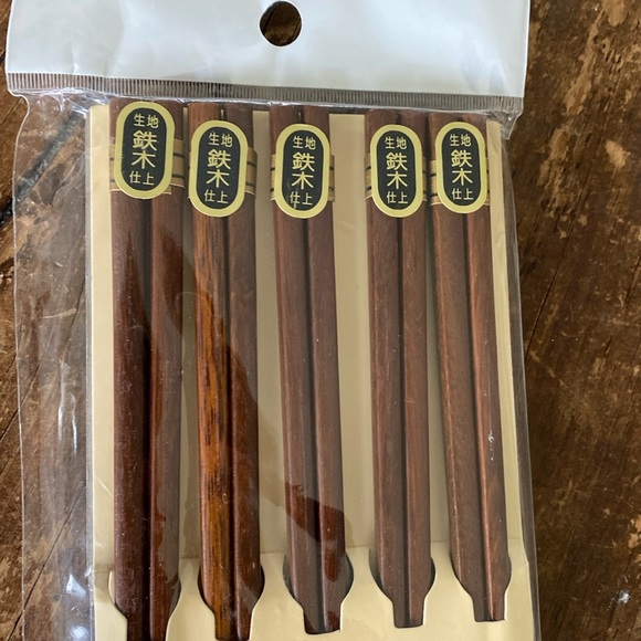 10 Sets of Wooden Reusable Japanese Chopsticks. NEW - Picture 7 of 8